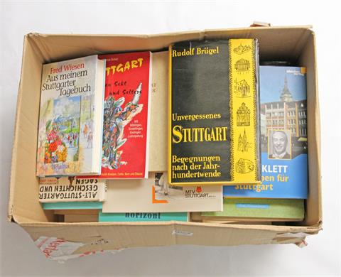 Stuttgart - Umfangreiches Bücherkonvolut 20. Jh., ca. 27 Exemplare, u.a. Chroniken aus der Vorkriegszeit,