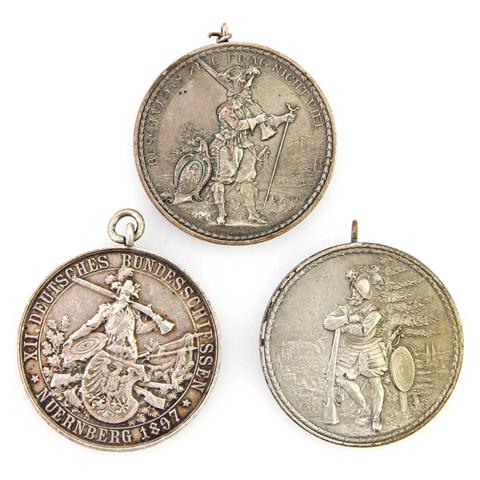 Bundesschießen Nürnberg - 3 tragbare Medaillen auf das 12. Deutsche Bundesschießen 1897