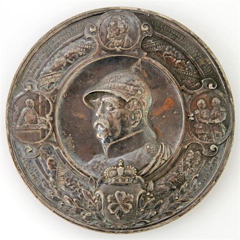 Große Zinnmedaille von Christaller 1898 auf den Tod Otto von Bismarcks,