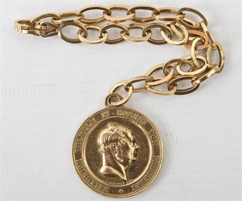 Preußen - Tragbare goldene Medaille 1851 v. Pfeuffer auf die Huldigung in Hohenzollern. ABGUSS der ursprünglich in Silber und