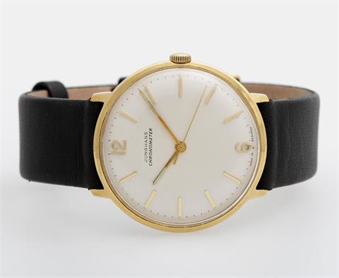 JUNGHANS Herrenuhr "Chronometer", 1960er Jahre. Edelstahl/goldplattiert. D: ca. 34mm (ohne Krone). Handaufzugwerk,