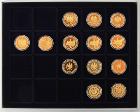 BRD/GOLD - Konvolut: 13 x 100 Euro, 13 x 1/2 Unze. 2 x Währungsunion 2002,