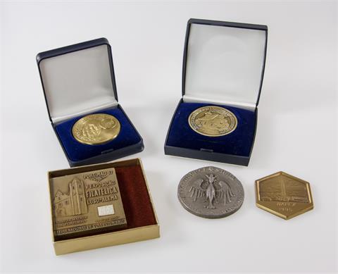 Fundgrube mit Medaillen u.a. Türkei-Philatelie Sindelfingen,