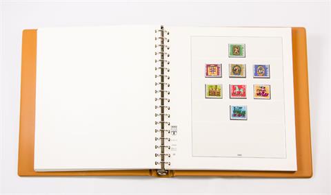Briefmarken - Schweiz. Vordruckalbum Schweiz von 1976-89.