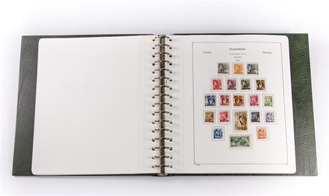 Briefmarken - Saargebiet / Saarland. Augenscheinlich komplette Sammlung von 1920 - 1959. Gesammelt wurde entweder Postfrisch,