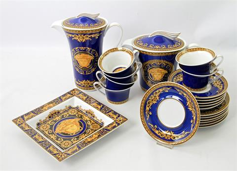 ROSENTHAL VERSACE, Kaffee-/Teeservice für 6 Pers., Dekor Medusa Blue, glasiertes Porzellan 21. Jh.