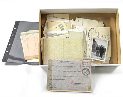 Briefmarken - Schachtel mit ca. 65 Belegen Kriegsgefangenenpost 2. Weltkrieg,