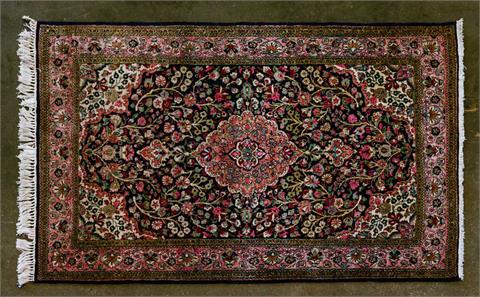 Orientteppich aus Seide. GHOM/PERSIEN, 20. Jh., 169x108 cm