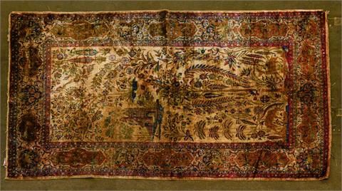 Orientteppich aus Seide, um 1900, 205x128 cm