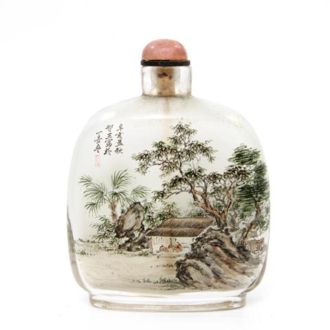 Glas-Snuffbottle mit Hinterglasmalerei. CHINA, um 1910