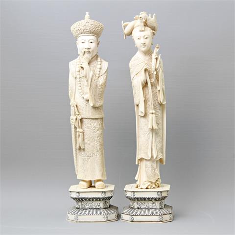 Paar Unsterbliche aus Elfenbein. CHINA, um 1920/30