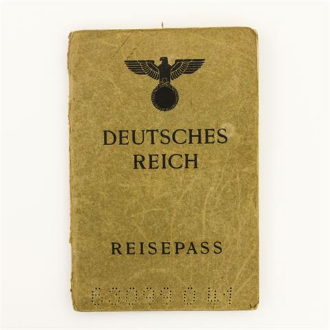 III. Reich - Reisepass aus dem Jahre 1942,