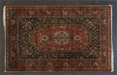 Orientteppich aus KASHMIRSEIDE, 20. Jh., 198x133 cm