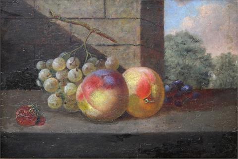 Stilllebenmaler des 19. Jh. (?): Früchtestillleben mit Pfirsichen, Trauben und einer Erdbeere,