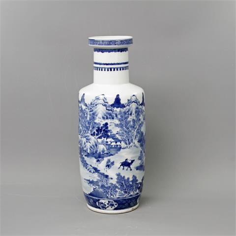 Blau-weiße Rouleau-Vase, CHINA wohl 19. Jh.