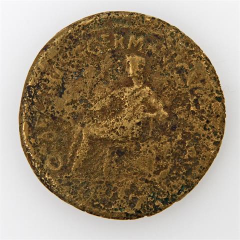 Antike/Bronze - 1 Sesterz 1.H.1.Jh.n.Chr., Caligula, Av: wohl Pietas mit Schale,