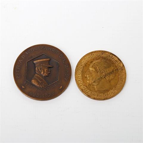 Kleines Konvolut aus 1 x Bronzemedaille der Thematik Luftfahrt und Notgeld, 1. H.20.Jh. -
