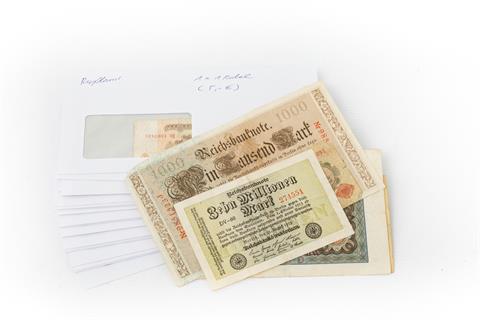 Konvolut Banknoten aus aller Welt, 20.Jh. - dabei z.B. dt. Inflationsgeld wie 1 x Reichsbanknote - 10 Millionen Mark, Berlin
