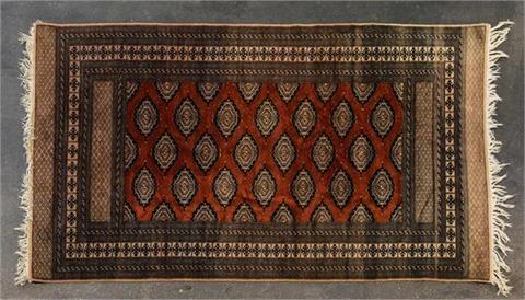 Orientteppich. PAKISTAN, 20. Jh., 200x125 cm