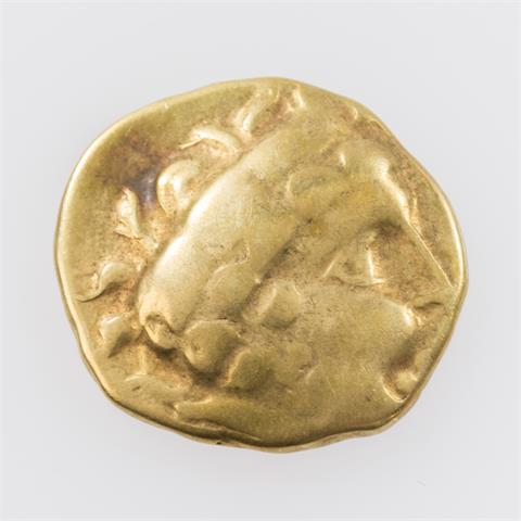 Gallien/Aulerci Cenomani/Gold - Gold-Stater 2.Jh.v.Chr., Av: Stilisierter Apollokopf n.r.,