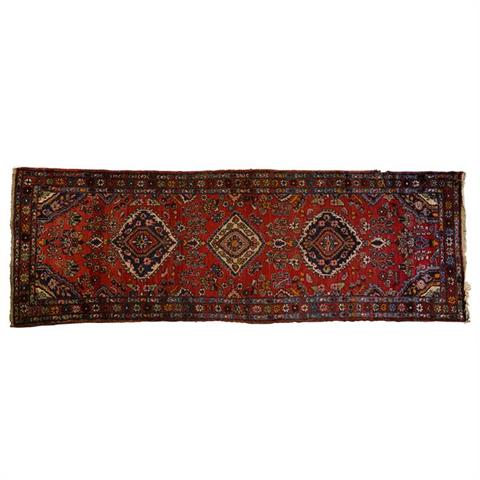 Orientteppich. HAMADAN/PERSIEN, 20. Jh., ca. 282x99 cm