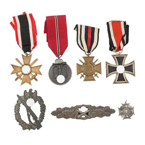Deutsches Reich 1933-1945 - Konvolut mit diversen Orden/Auszeichnungen,