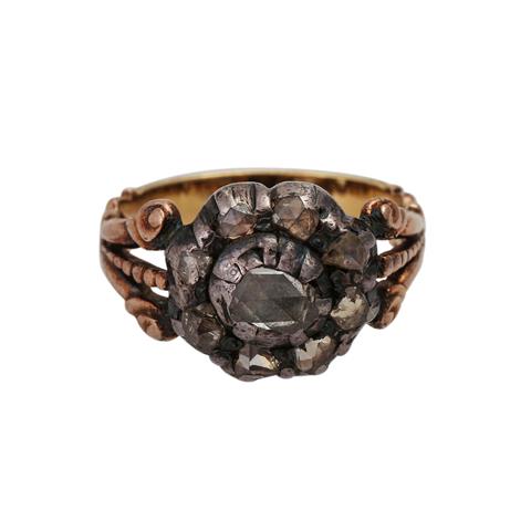 Rokoko Ring mit Diamantrosen zus. ca. 0,6 ct,