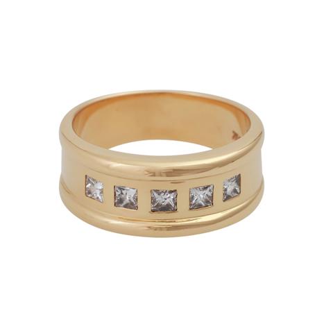 Ring mit 5 Diamanten im Prinzessschliff, zus. ca. 0,5 ct. (punz.),