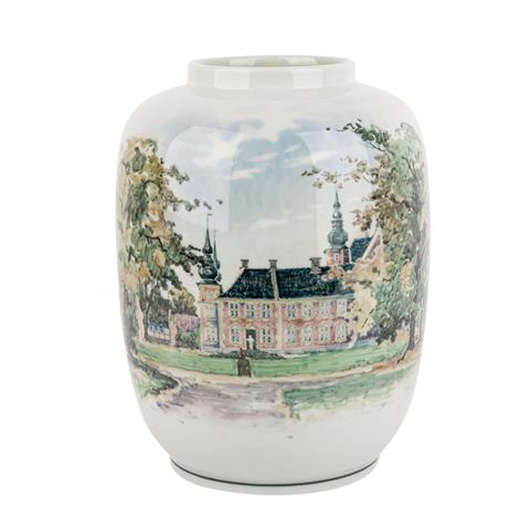 ROYAL COPENHAGEN seltene Vase, 1941.