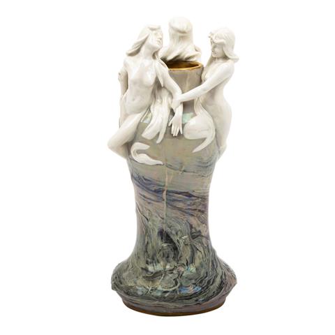 ROSENTHAL/KRONACH Jugendstil Vase, 1900.