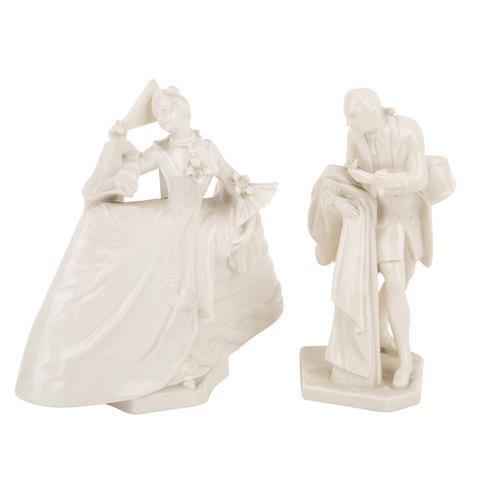 NYMPHENBURG, zwei Porzellanfiguren, „Dame mit Fächer“ und „Herr mit Mantel“