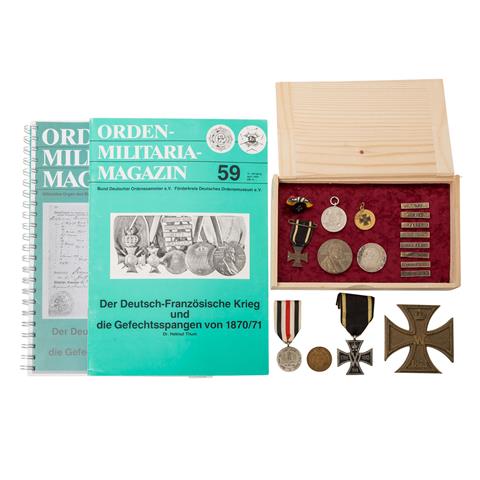 Konvolut mit u.a. Original Zeitschrift Orden-Militaria-Magazin,
