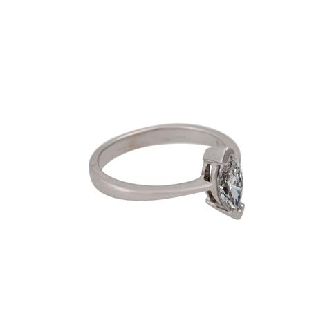 Ring mit Navette-Diamant ca. 0,7 ct,