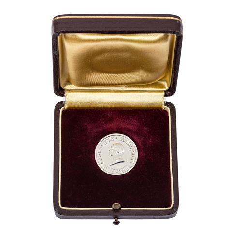Platin - Vatikan, Pontifex Maximus Pius XII Medaille,