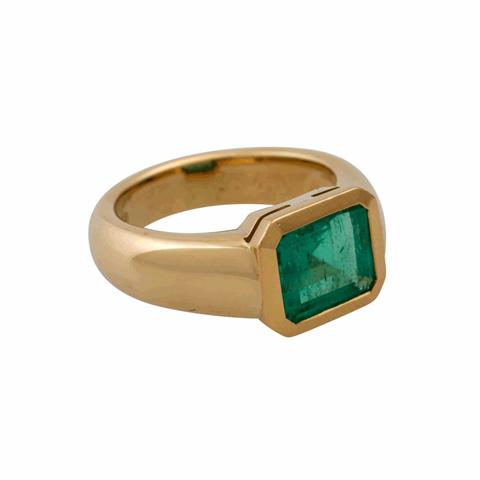 WEMPE Ring mit Smaragd von ca. 2,4 ct,