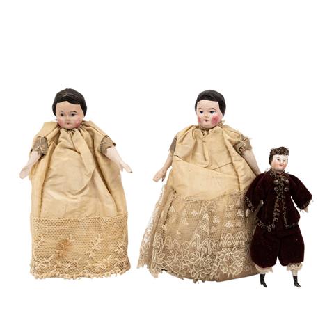 Drei kleine Puppen, um 1900,
