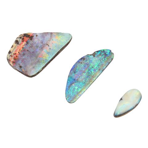 Konvolut 3 Boulder Opale