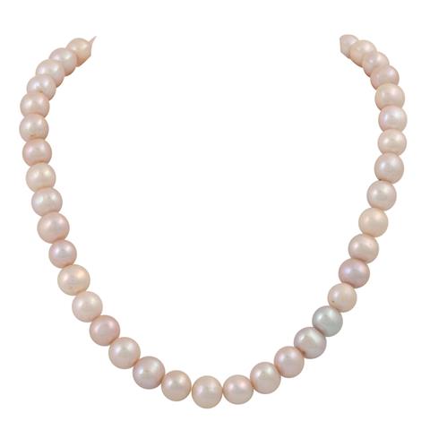 Wechselschließe mit pinkfarbenem Saphir an Perlenkette