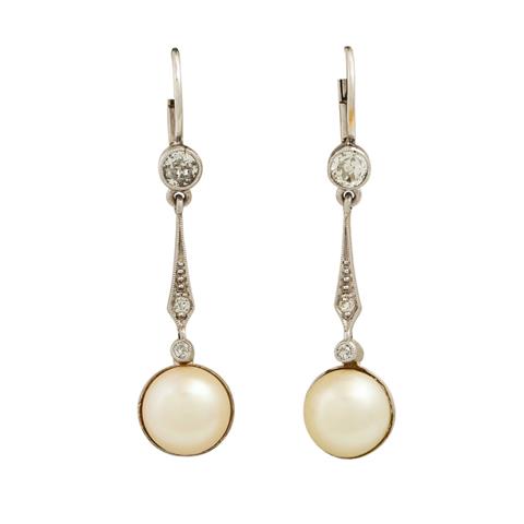 Paar Art Déco Ohrhänger mit Perlen und Diamanten