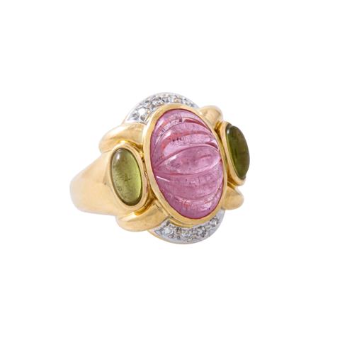 Ring mit rosa Turmalin, Peridots und Diamanten