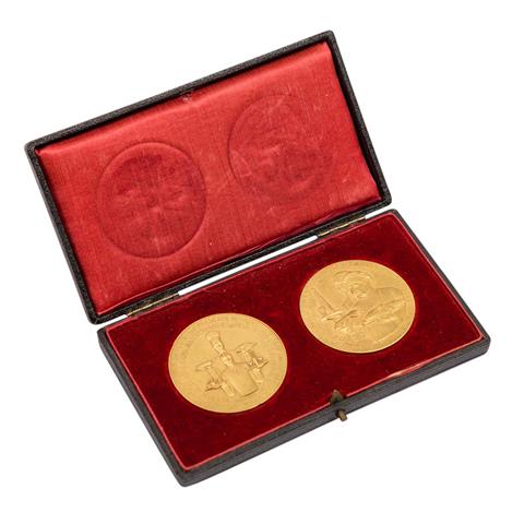 Set aus 2 vergoldeten Bronzemedaillen