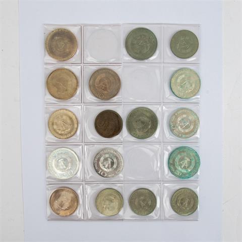 Kleines DDR - Lot mit 17 Münzen