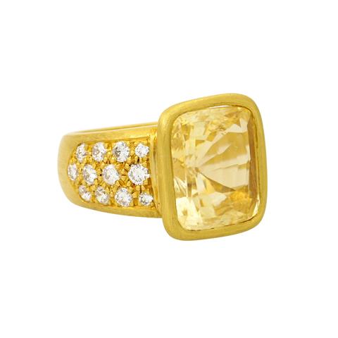 Ring mit gelbem Saphir von 18,2 ct