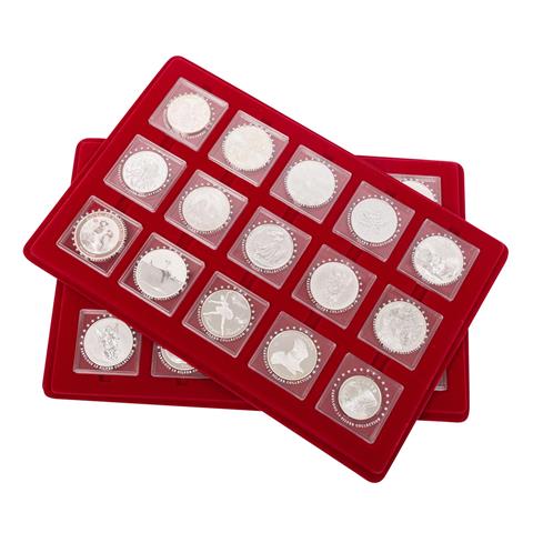 Fabulous 15 Silver Collection 2013 und 2014 (gesamt 30 Münzen),
