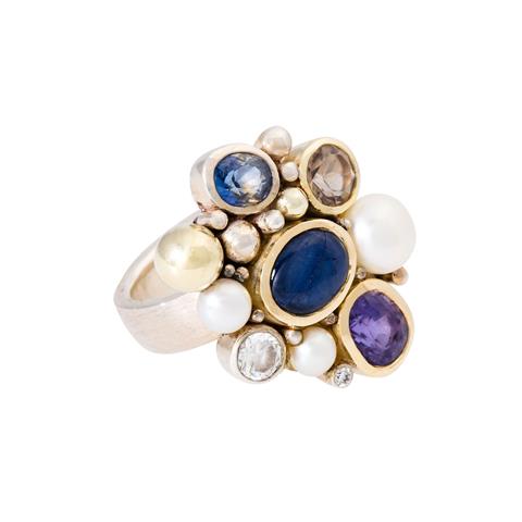 Unikat Ring mit Edelsteinen und Perlen,