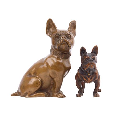 Zwei figürliche Bulldoggen aus Bronze,