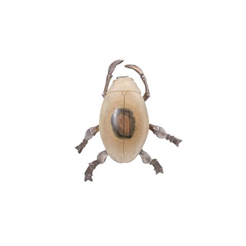 Objekt "Käfer" aus fossilem Bein und Silber,