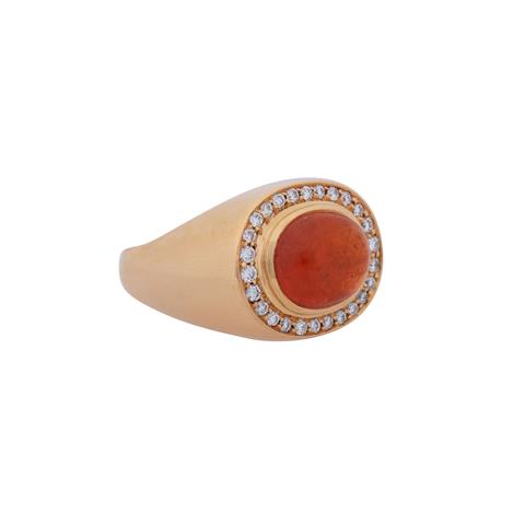 Ring mit orangefarbenem Turmalin entouriert von Brillanten zus. ca. 0,5 ct,