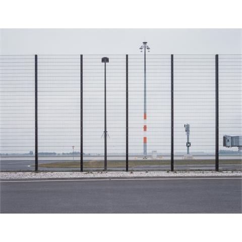 FRAHM, KLAUS (geb. 1953), "BER lonely airport" 2013/2015,