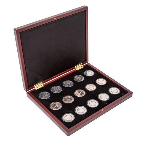 'Die Deutschen 10€ Sammlermünzen' 15x10 € Polymerring